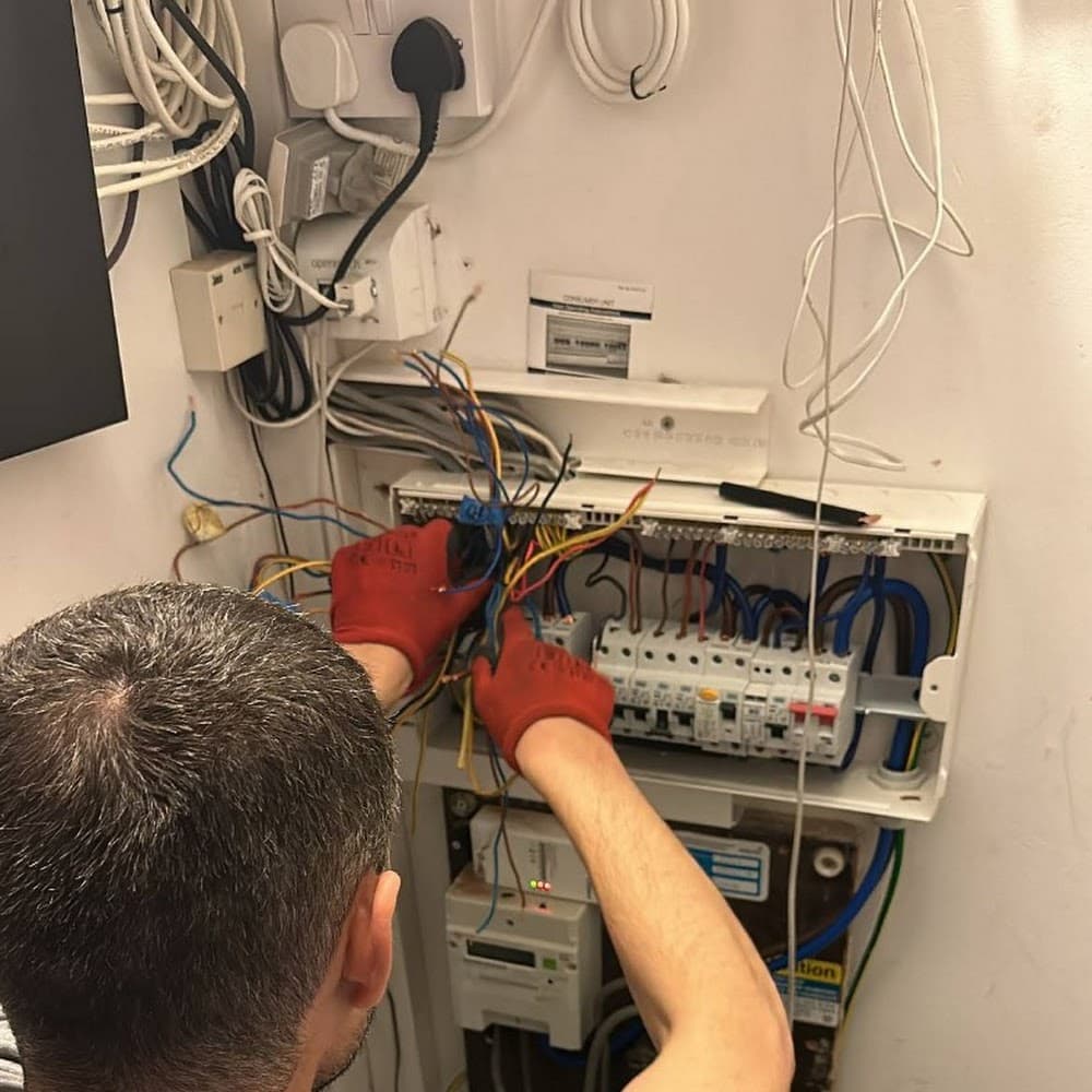 Kidu Electricistas Barcelona