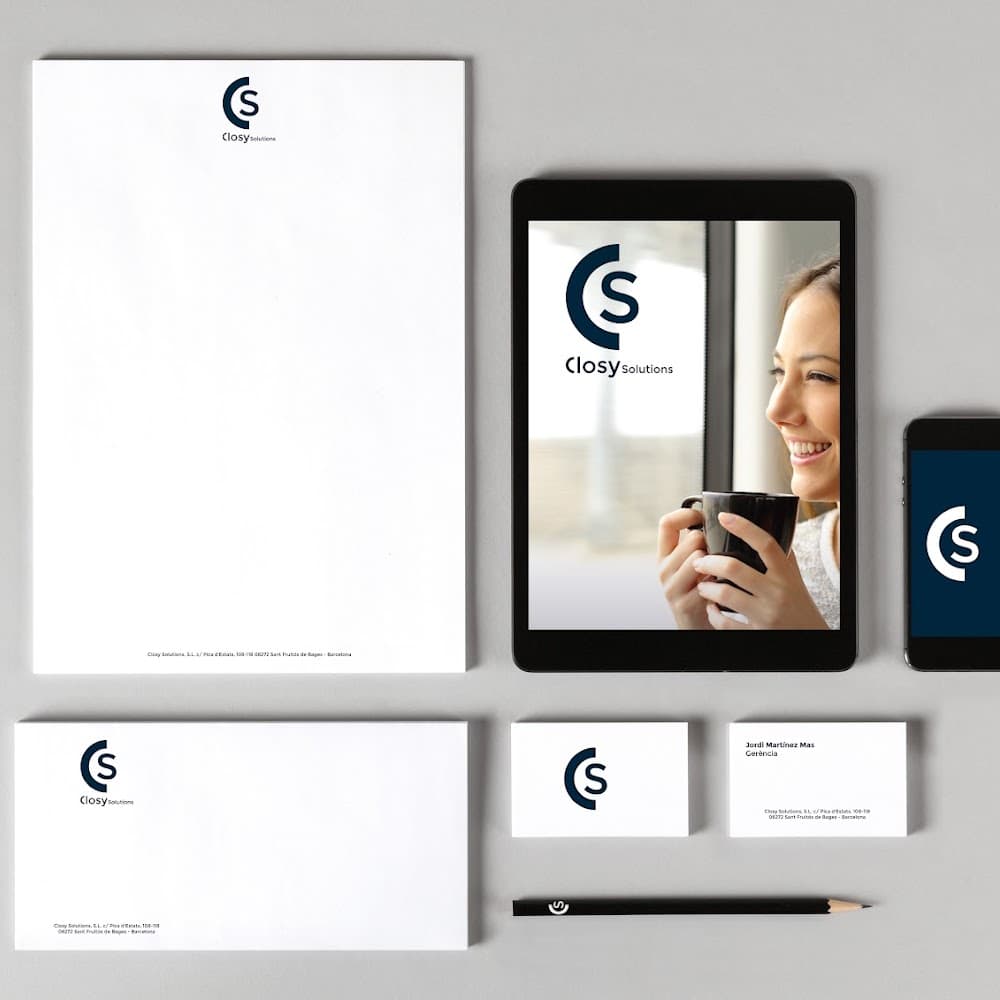 ozestudi. Estudio de Diseño Industrial y Diseño Gráfico / Comunicación.