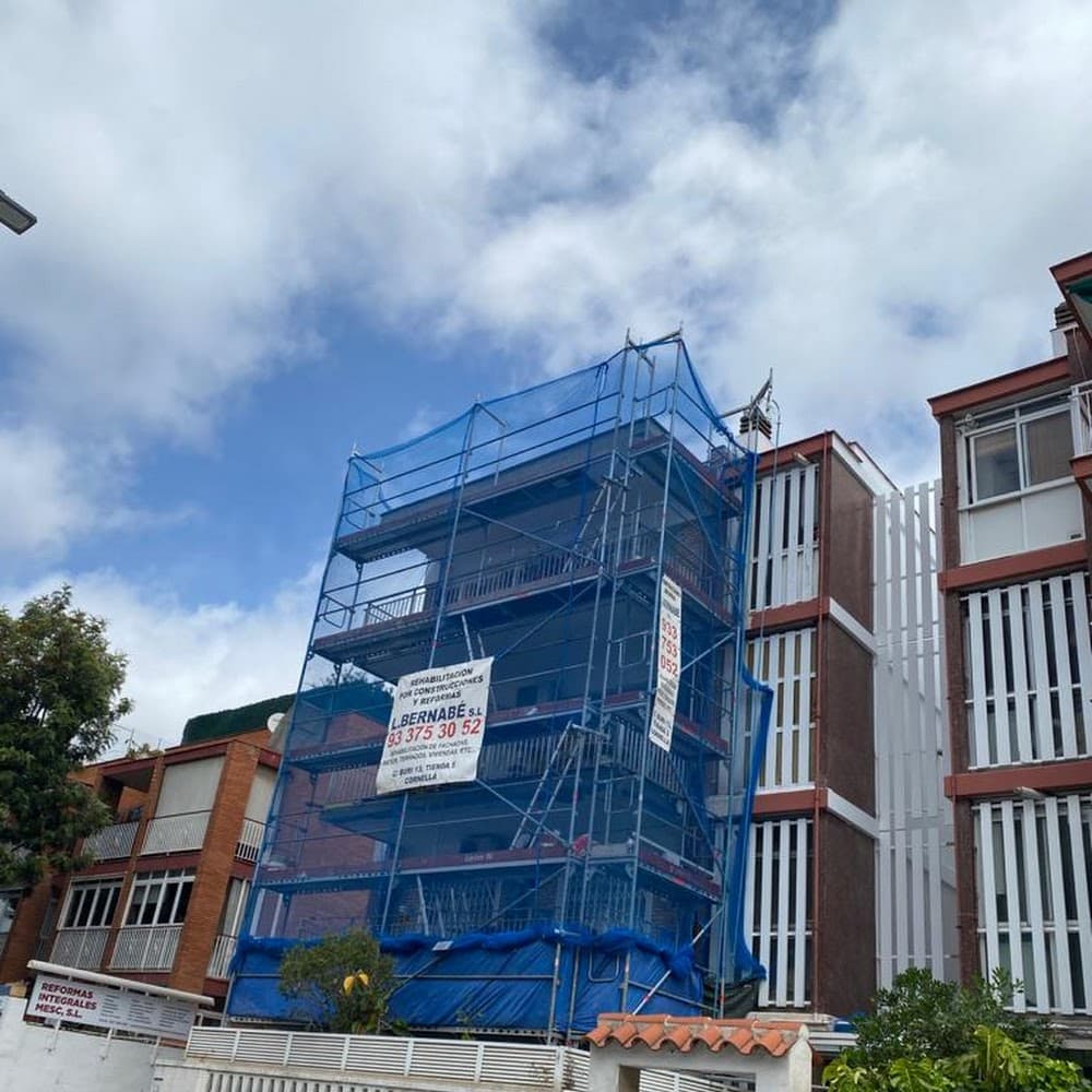 Construcciones Y Reformas L Bernabé SL