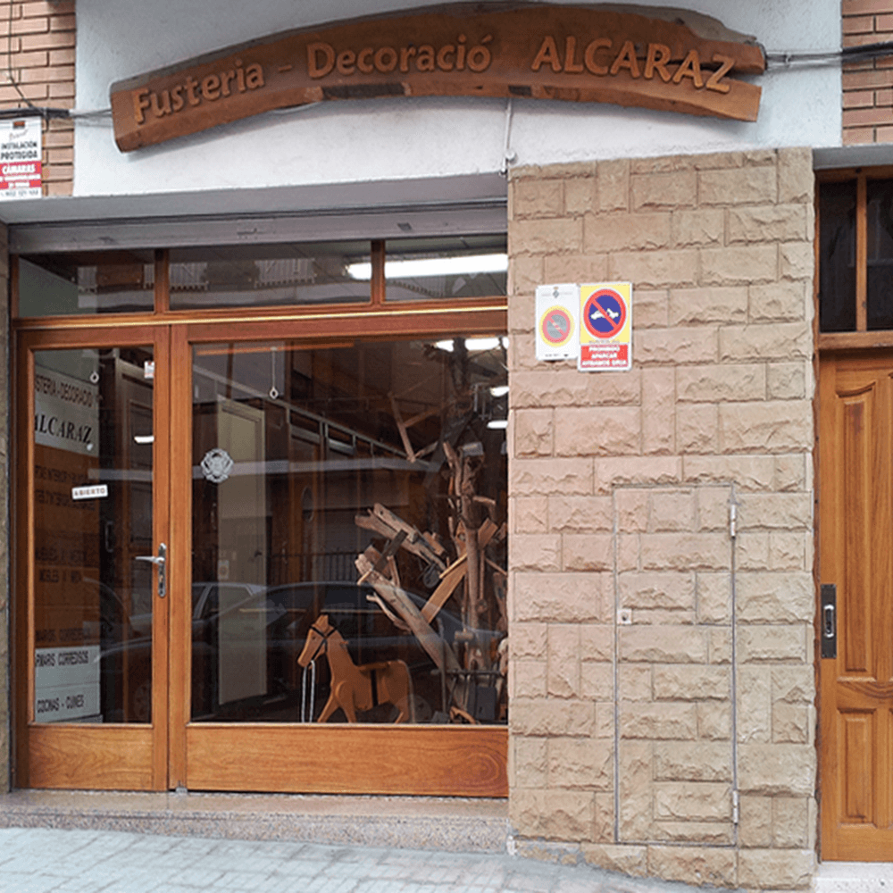 José Alcaraz - Fusteria - Carpintería