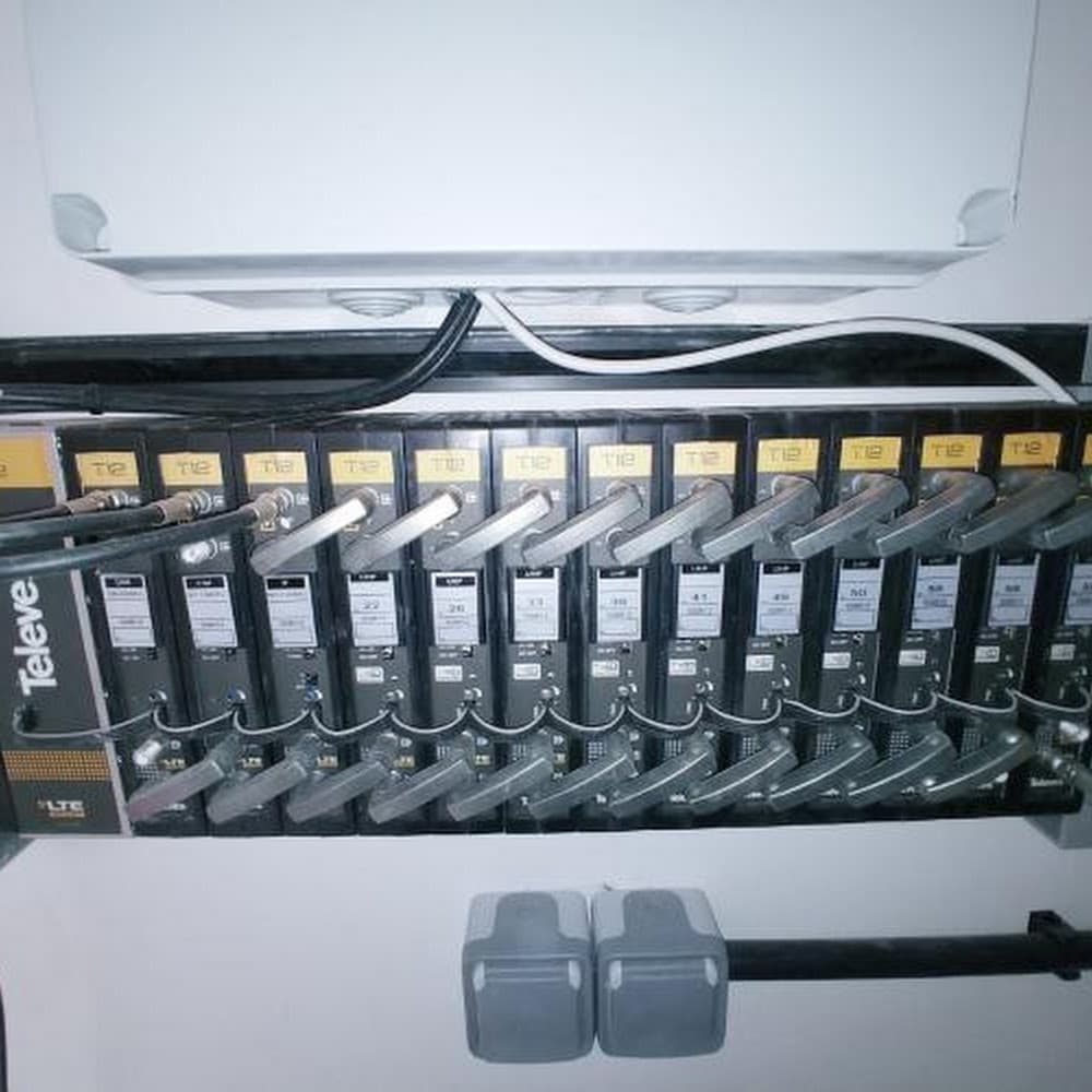 J.R INSTALACIONES